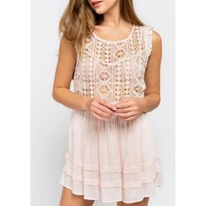 FINAL SALE🆕🌿LACE BABYDOLL TOP🌿